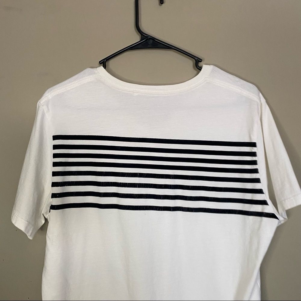 Men's guess black striped white t-Shirt - Picture 7 of 10